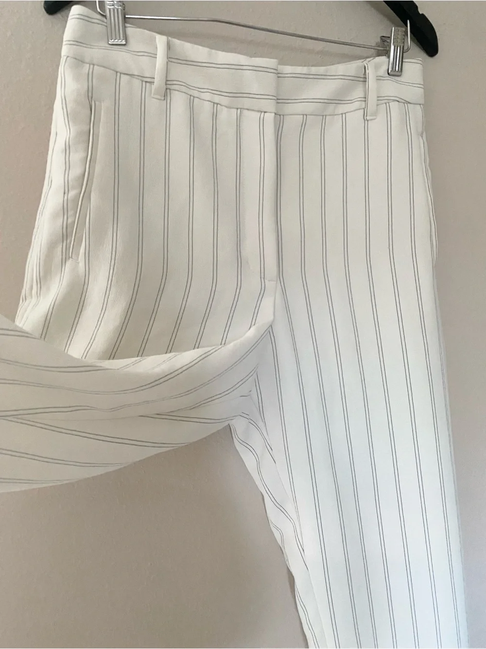 Aritzia effortless pants